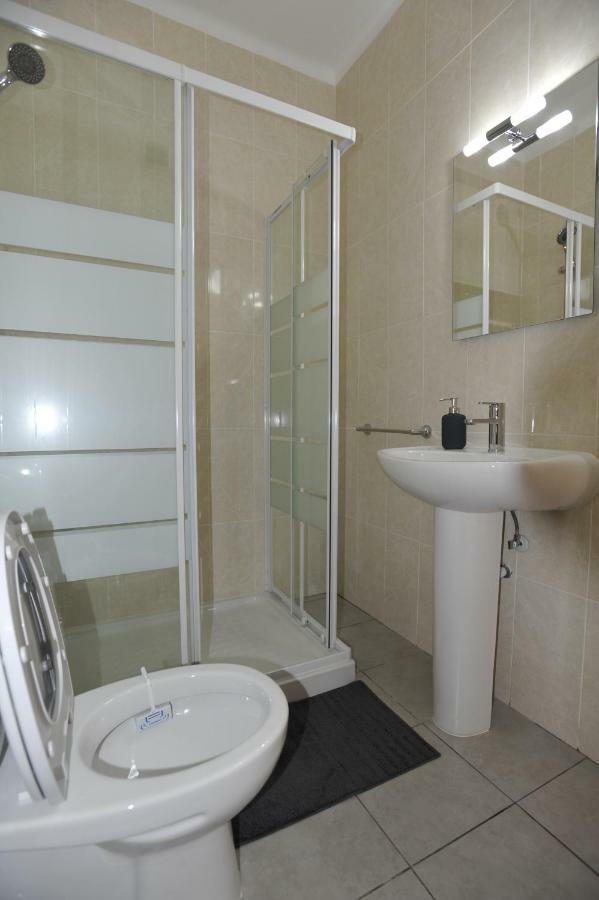 Lagos Central Apartments Ap 14 Bagian luar foto